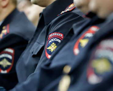 прибавка к зарплате сотрудникам МВД в России
